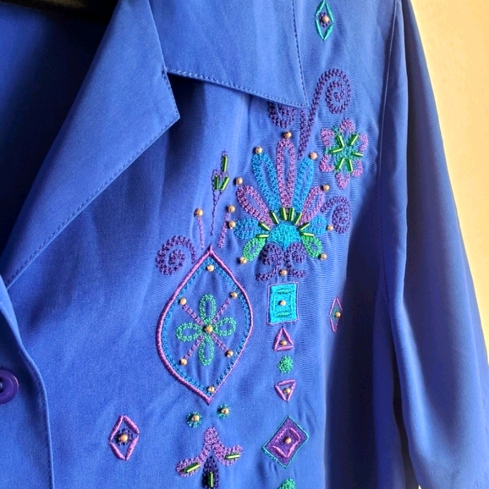 Vintage 80's Embroidered Rhinestone Button-down